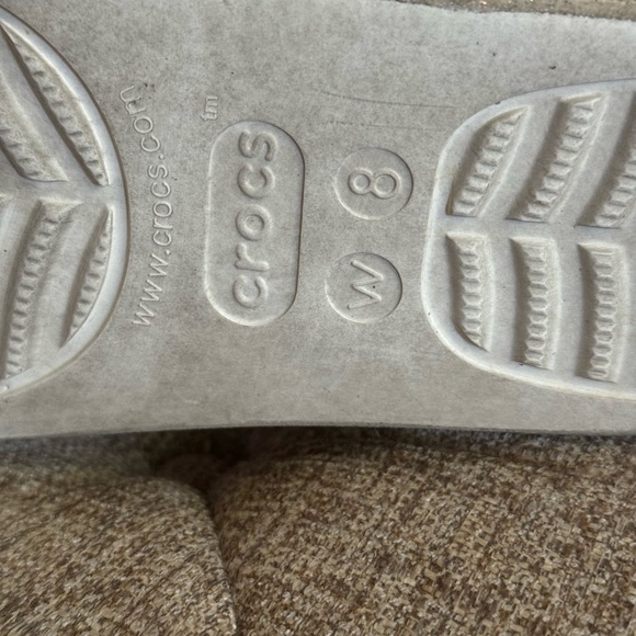 Crocs sandals, white w/sparkles , size 8 - Picture 6 of 6